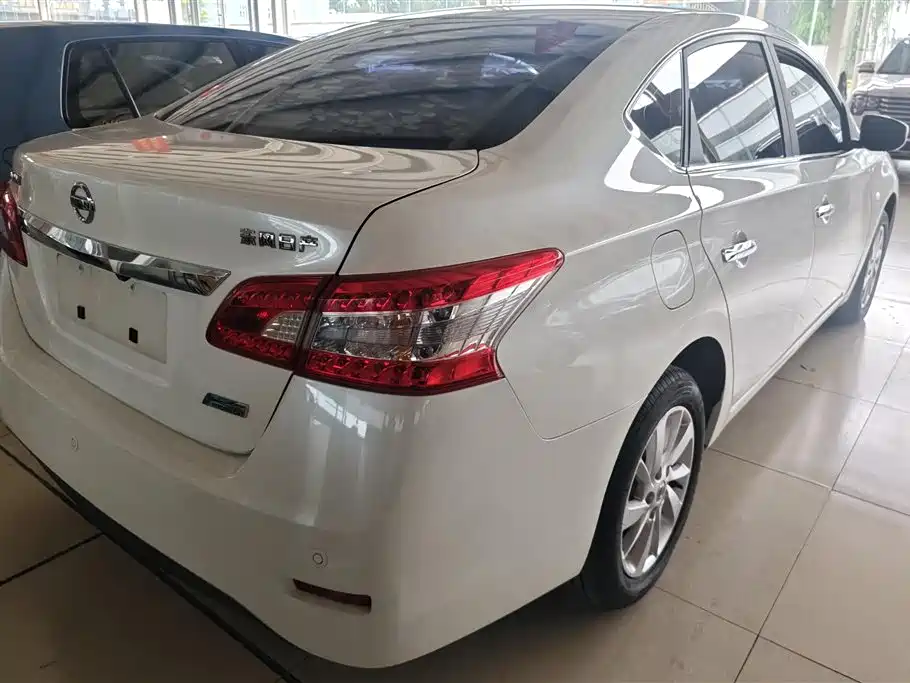 Nissan Sylphy 2015