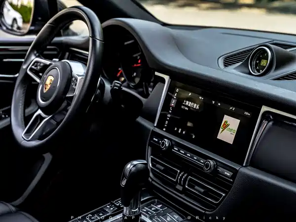 Porsche Macan 2020