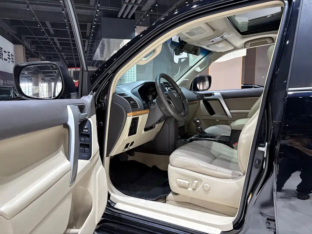 Toyota Prado 2018