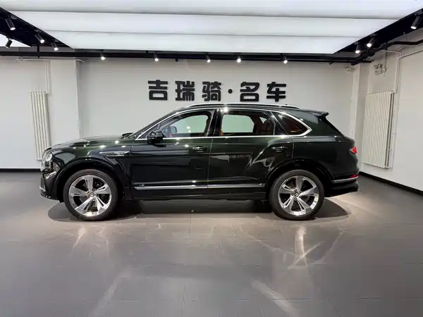 Bentley Bentayga 2021