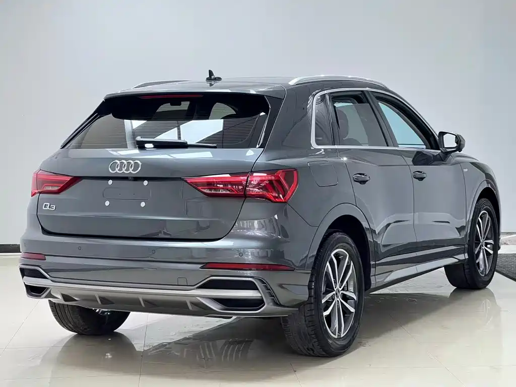 Audi Q3 2023