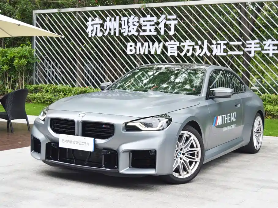 BMW M2 2025 — фото 2