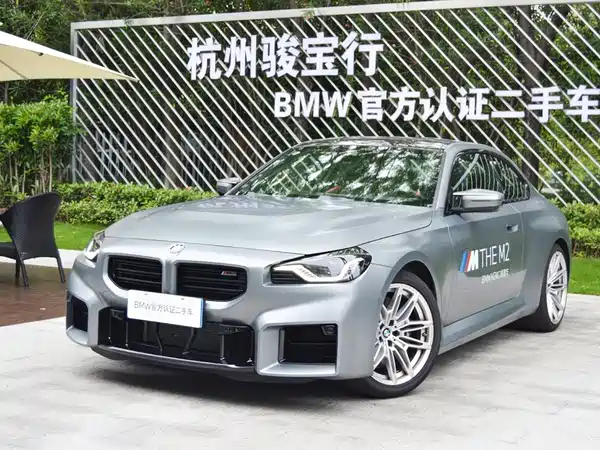 BMW M2 2025