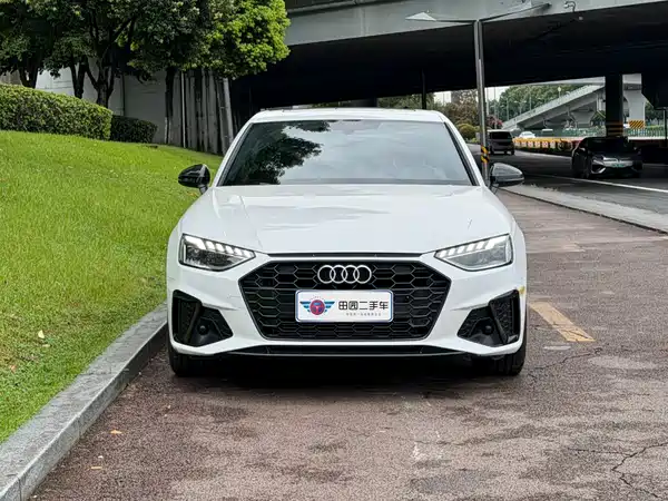 Audi A4L 2025
