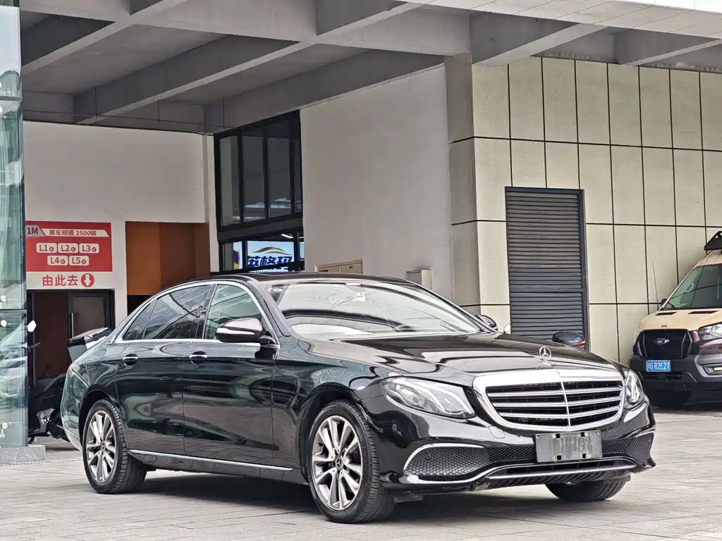 Mercedes-Benz E-Class 2018 — фото 6