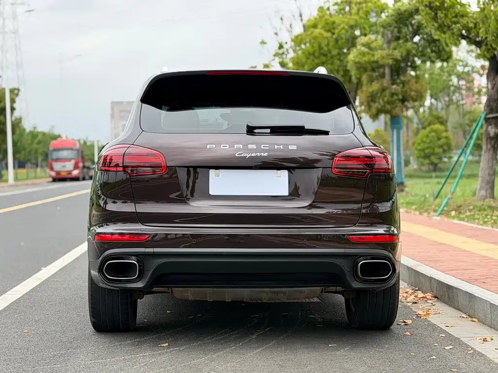 Porsche Cayenne 2018 — фото 5