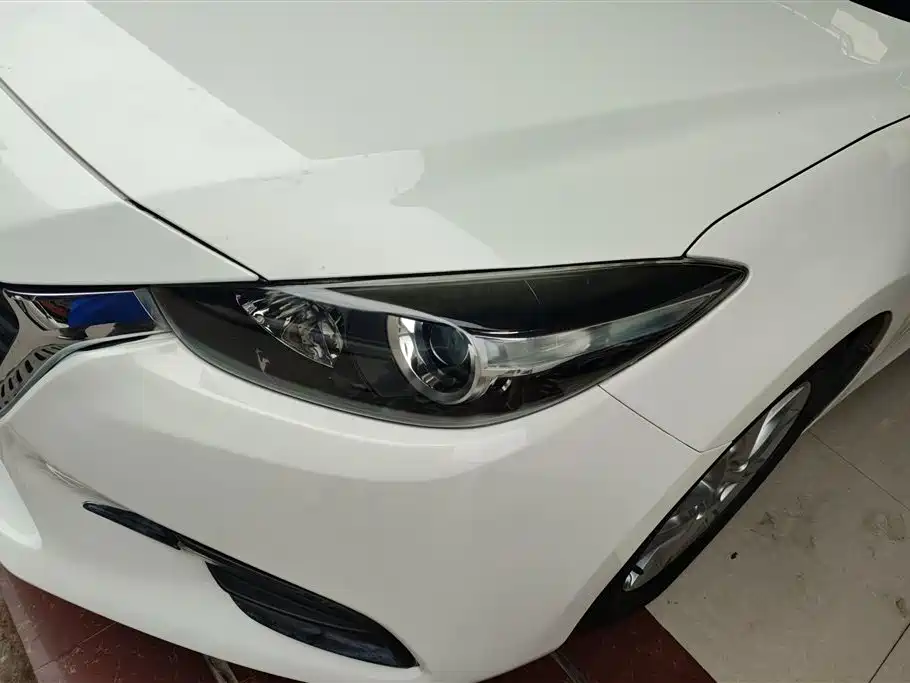 Mazda 3 Axela 2017