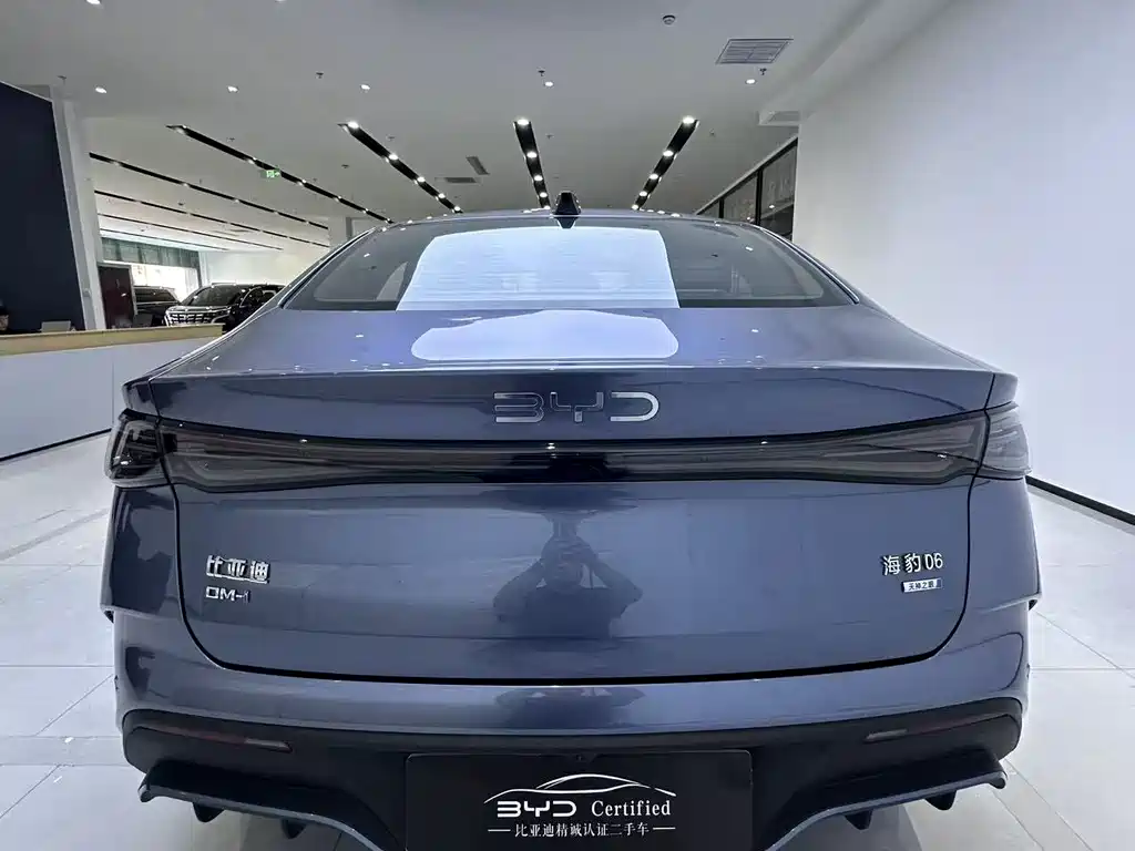 BYD Seal 06 2025 — фото 10