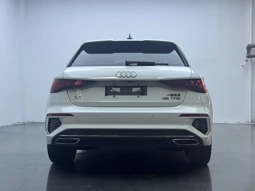 Audi A3 2022 — фото 12