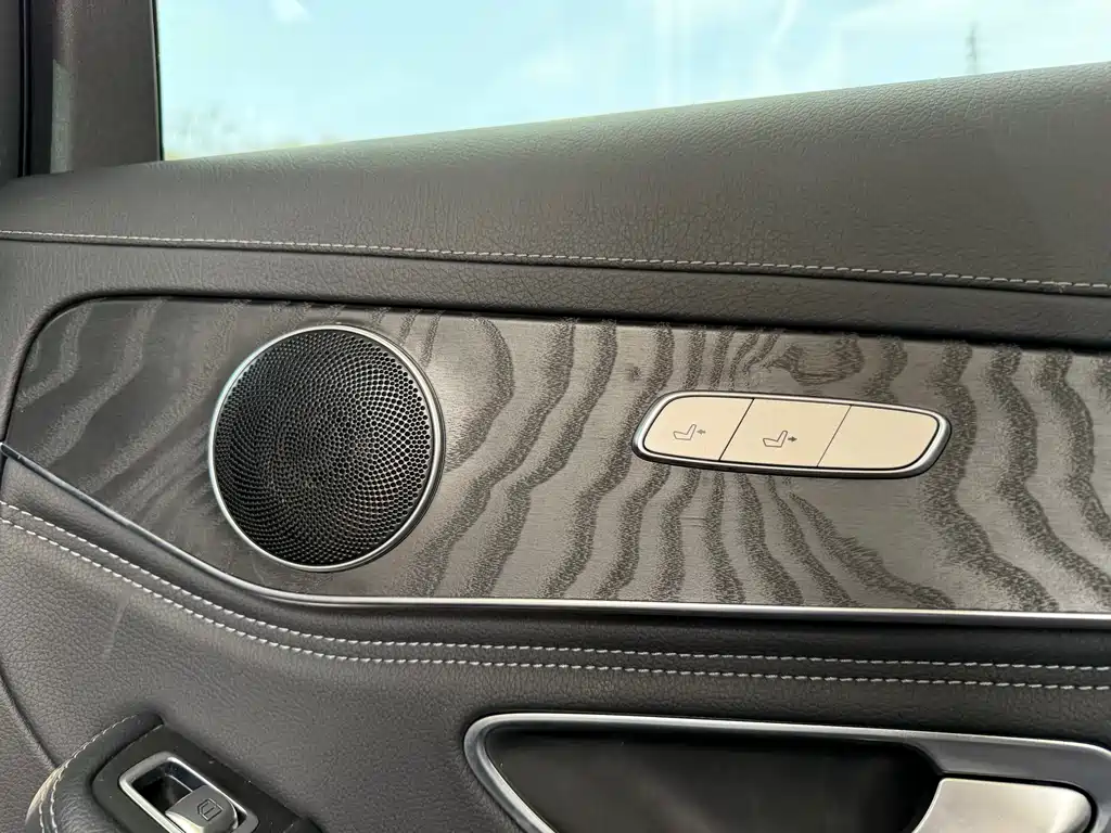 Mercedes-Benz C-Class 2016 — фото 11
