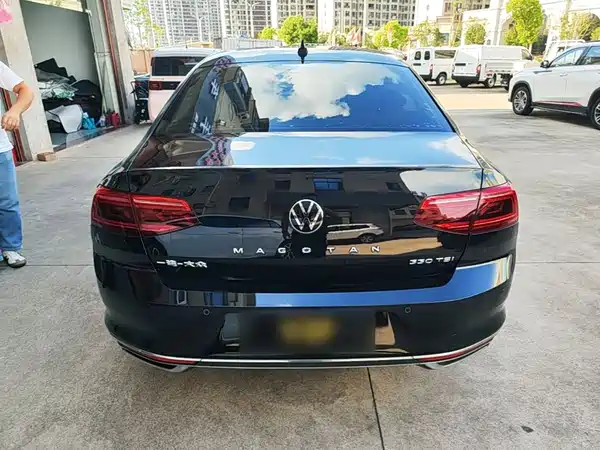 Volkswagen Magotan 2021
