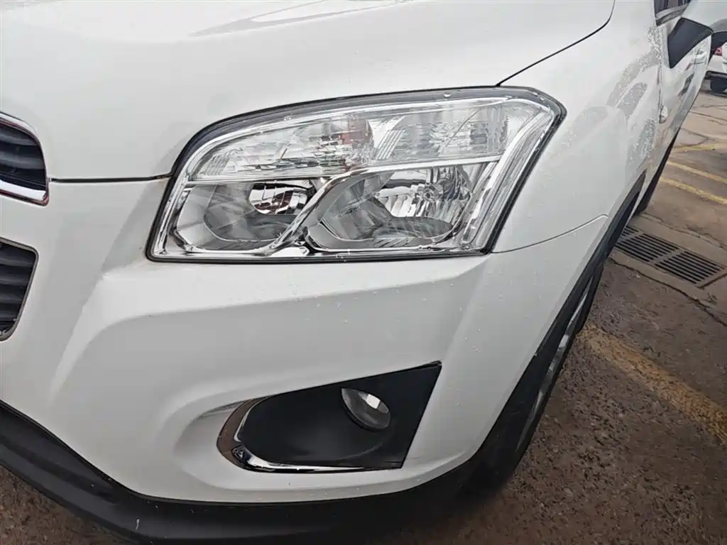 Chevrolet Trax 2015 — фото 24