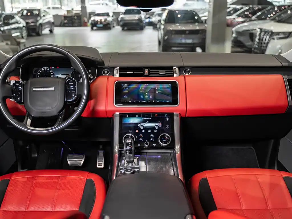 Land Rover Sport 2020 — фото 10