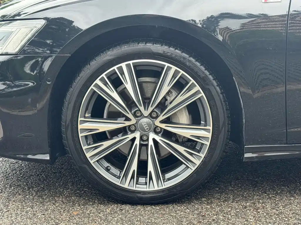 Audi A6L 2021