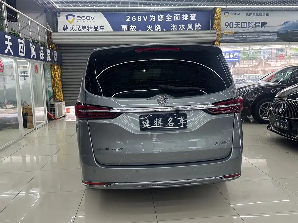 Buick GL8 2023