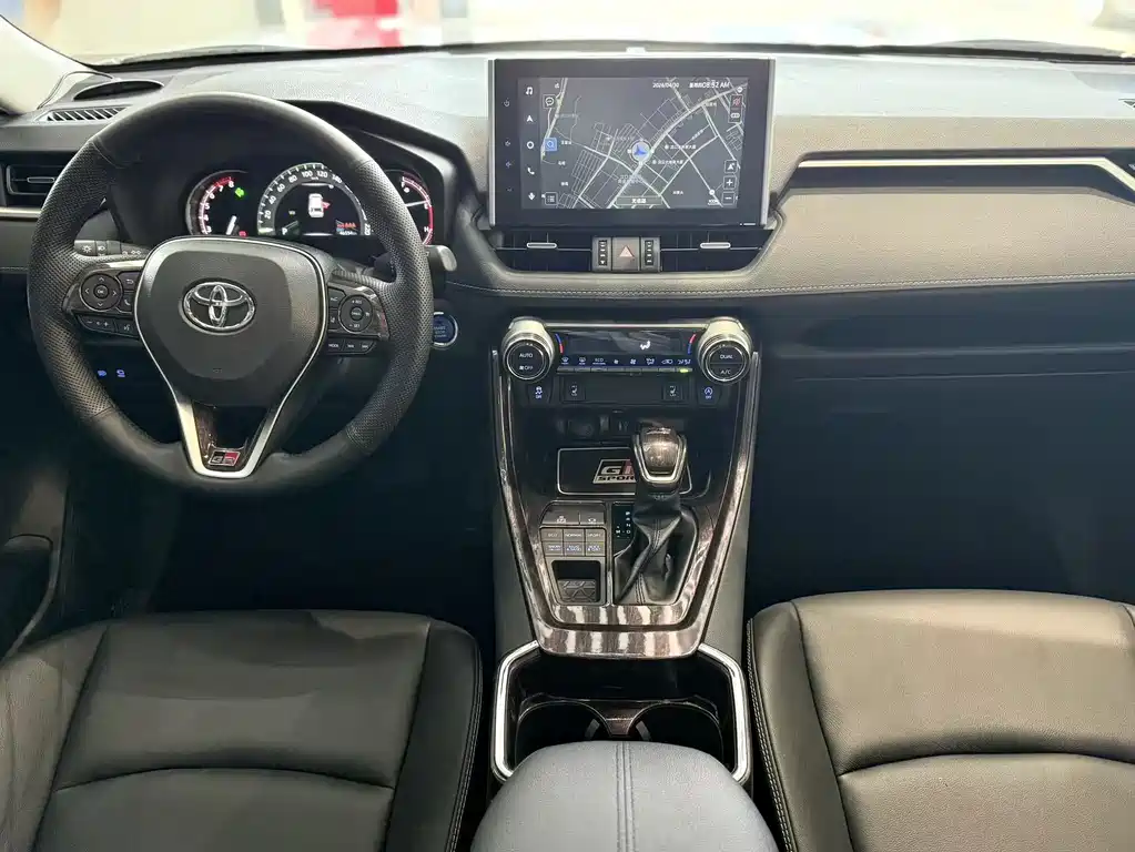 Toyota RAV4 2022 — фото 13