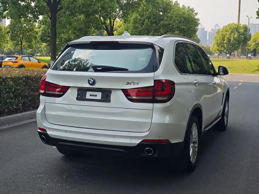 BMW X5 2015 — фото 20