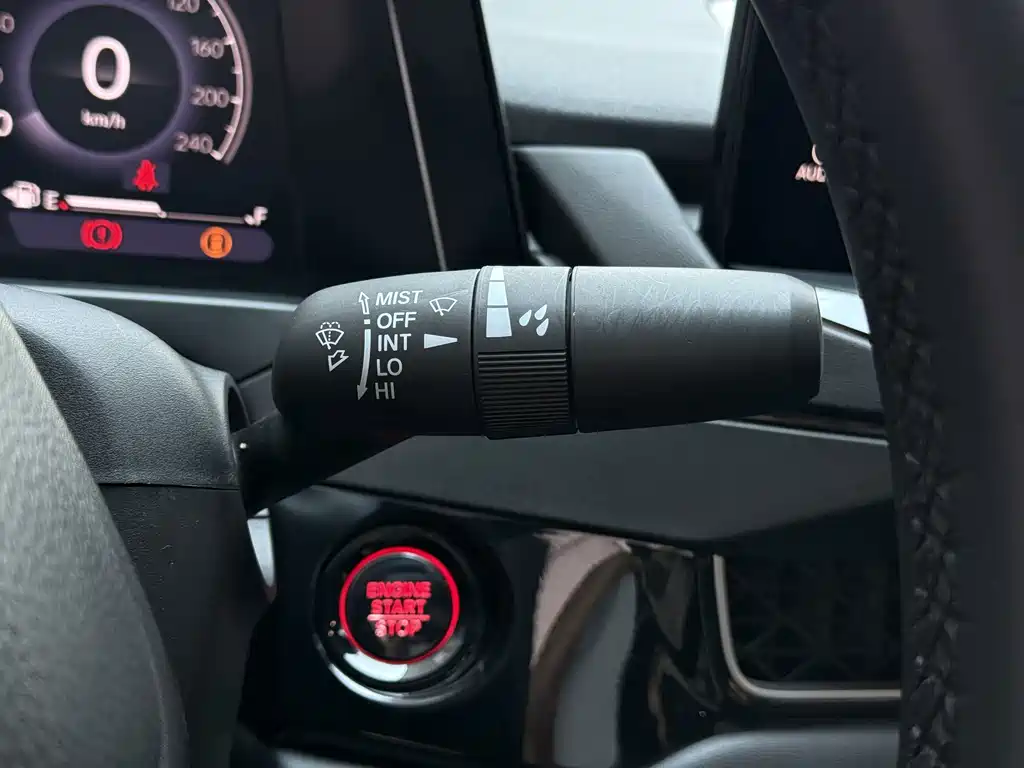 Honda Inspire 2025 — фото 24