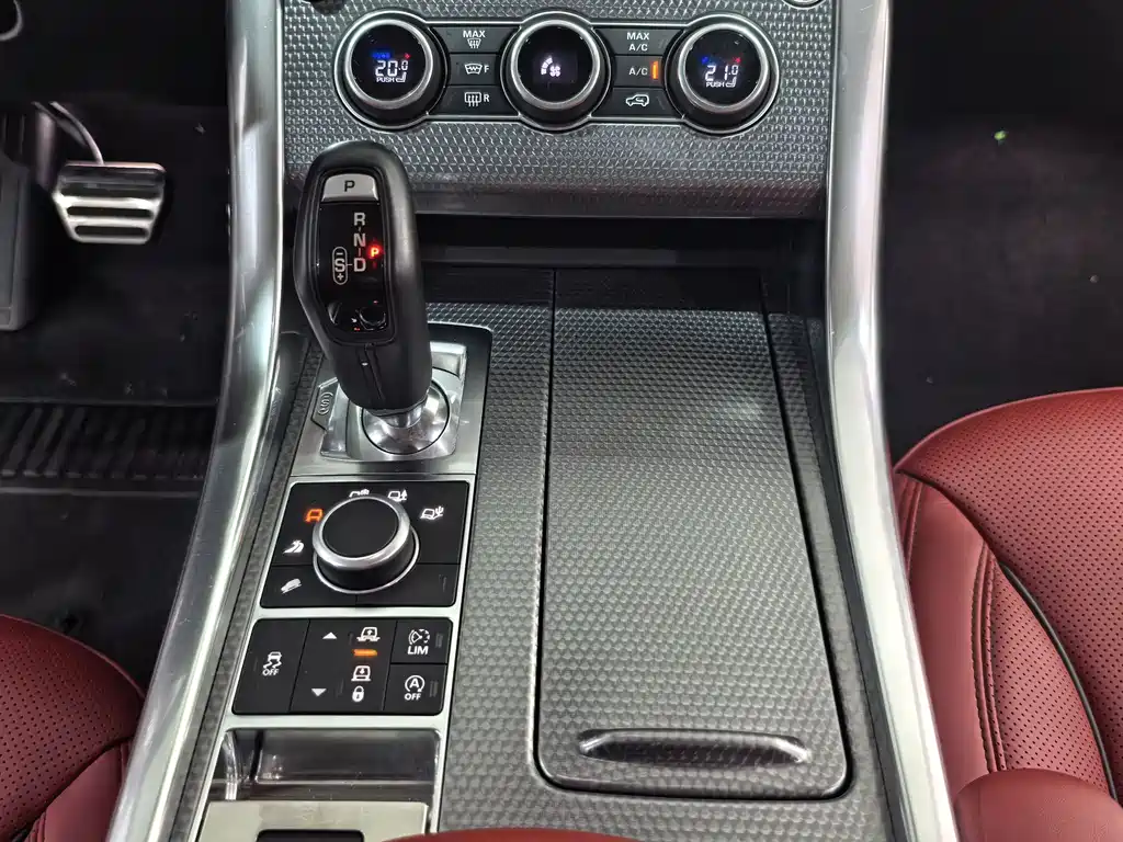 Land Rover Range Rover Sport 2017 — фото 15
