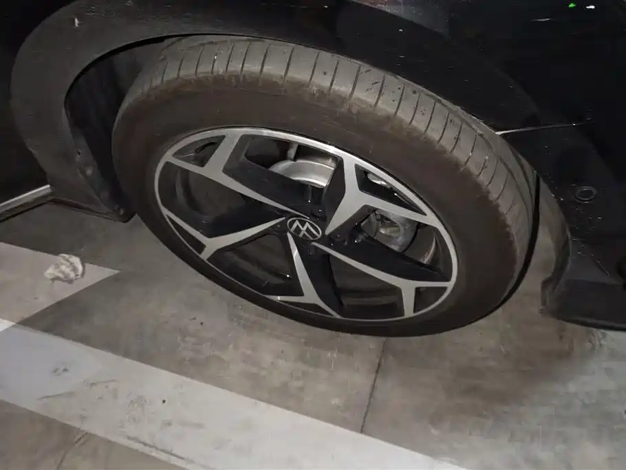 Volkswagen Passat 2025