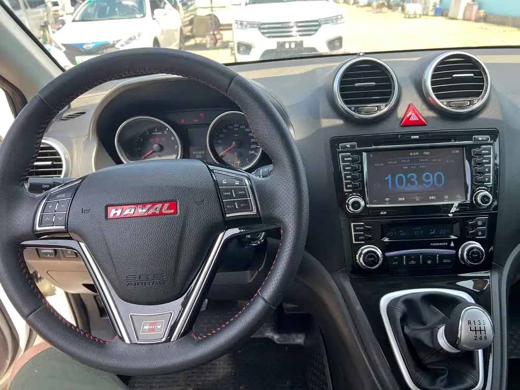 Haval H6 2015 — фото 12