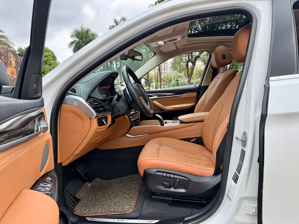 BMW X6 2015 — фото 17