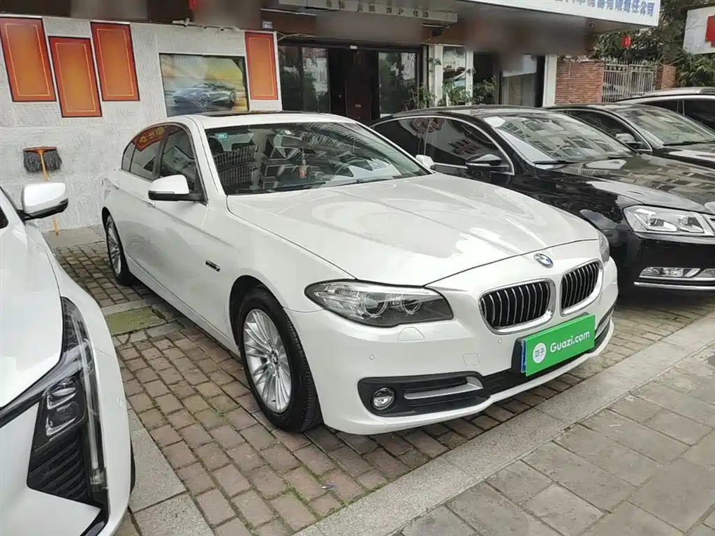 BMW 5 Series 2016 — фото 4