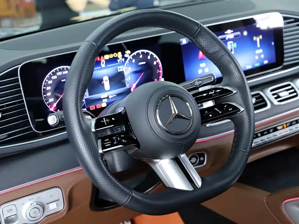 Mercedes-Benz GLS 2024 — фото 17