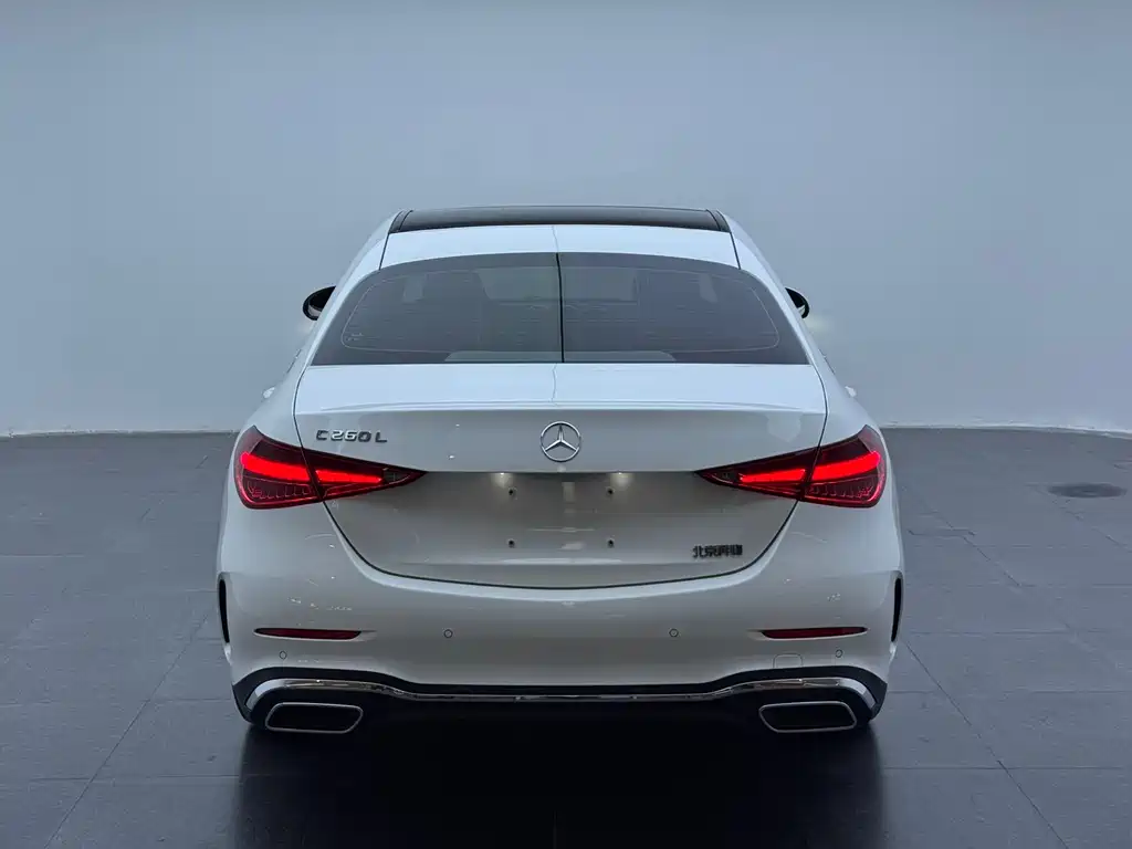 Mercedes-Benz C-Class 2025 — фото 5