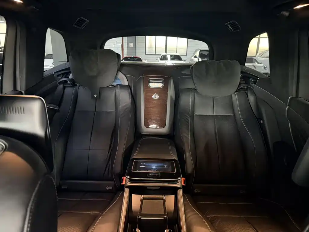 Mercedes-Benz GLS 2021