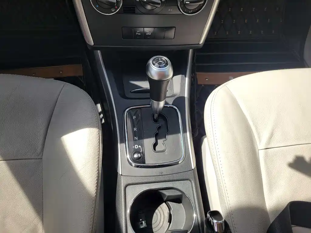 Mercedes-Benz B-Class 2012 — фото 21