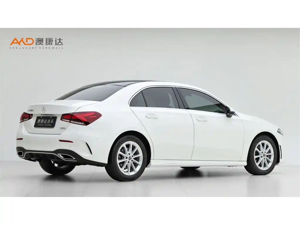 Mercedes-Benz A-Class 2020 — фото 3