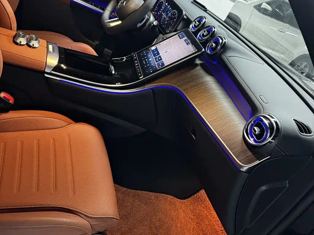 Mercedes-Benz GLC 2026 — фото 26