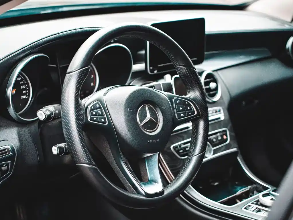 Mercedes-Benz C-Class 2018