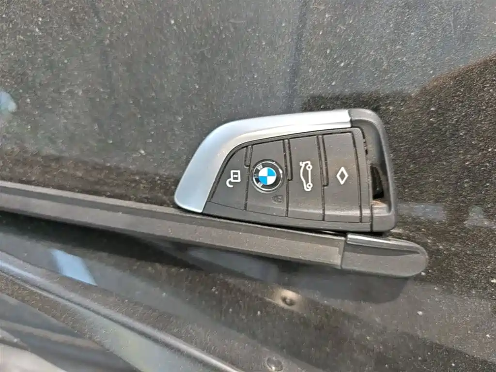 BMW X3 2022 — фото 9