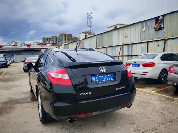 Honda Crosstour 2012