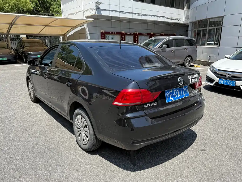 Volkswagen Santana 2021