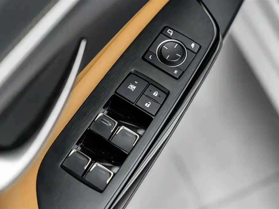 Lexus ES 2023 — фото 16