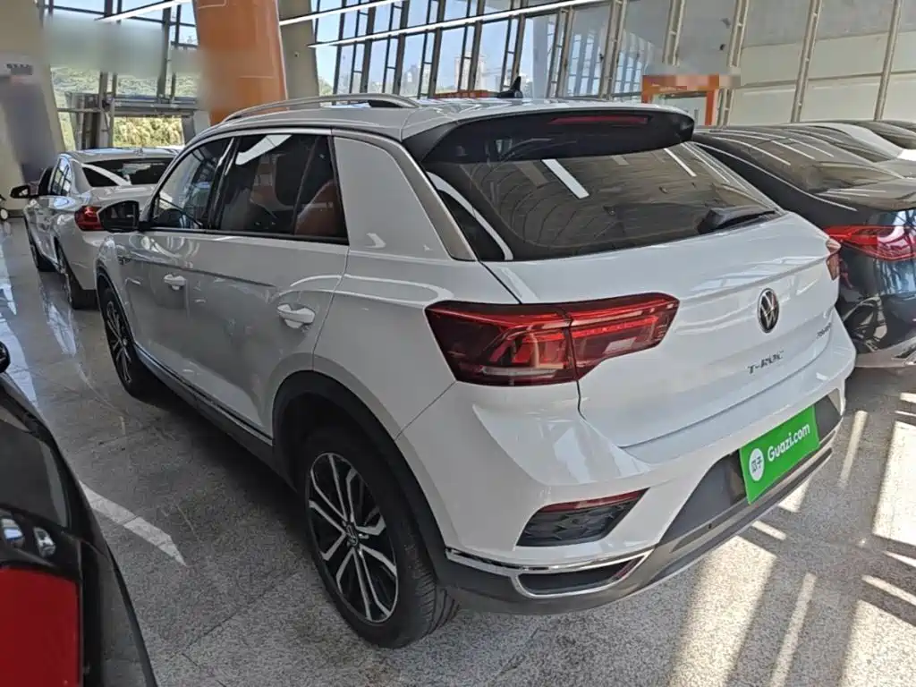 Volkswagen T-Roc 2023