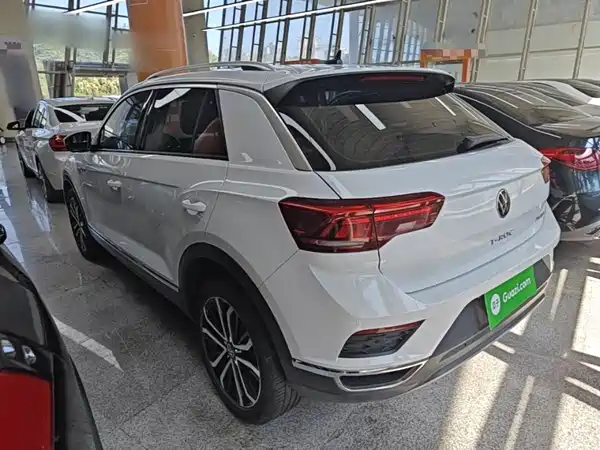 Volkswagen T-Roc 2023