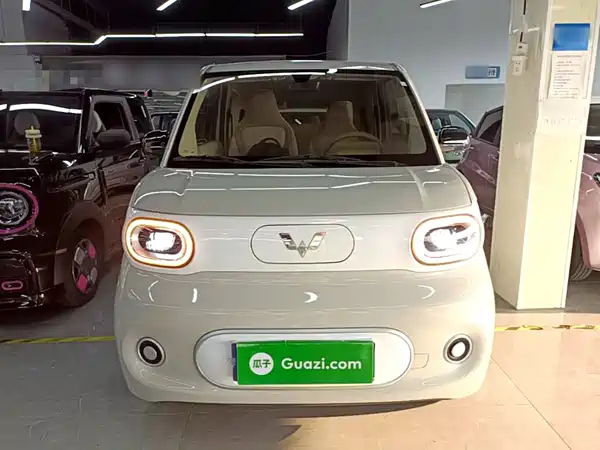 Wuling Hongguang MINIEV 2025