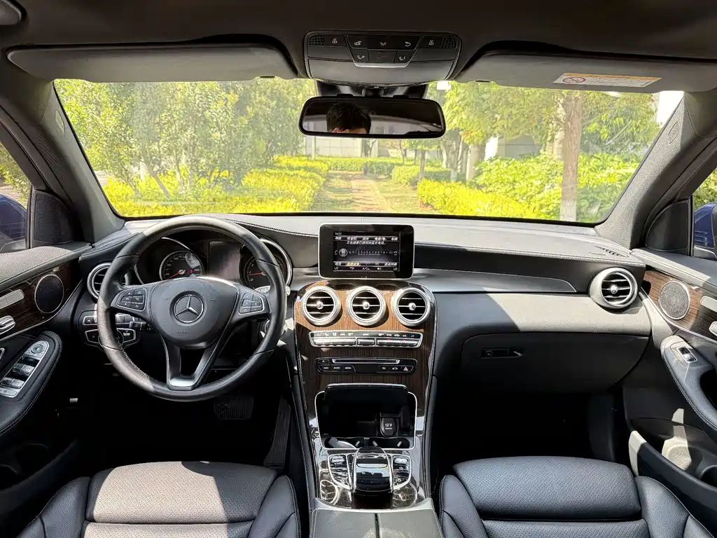Mercedes-Benz GLC 2019 — фото 10