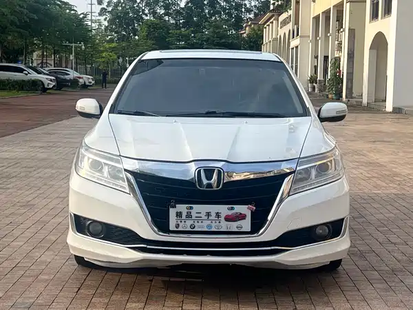 Honda Crider 2016