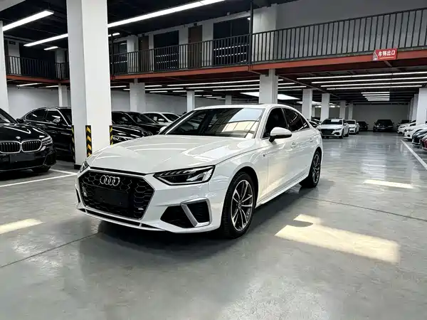 Audi A4L 2021