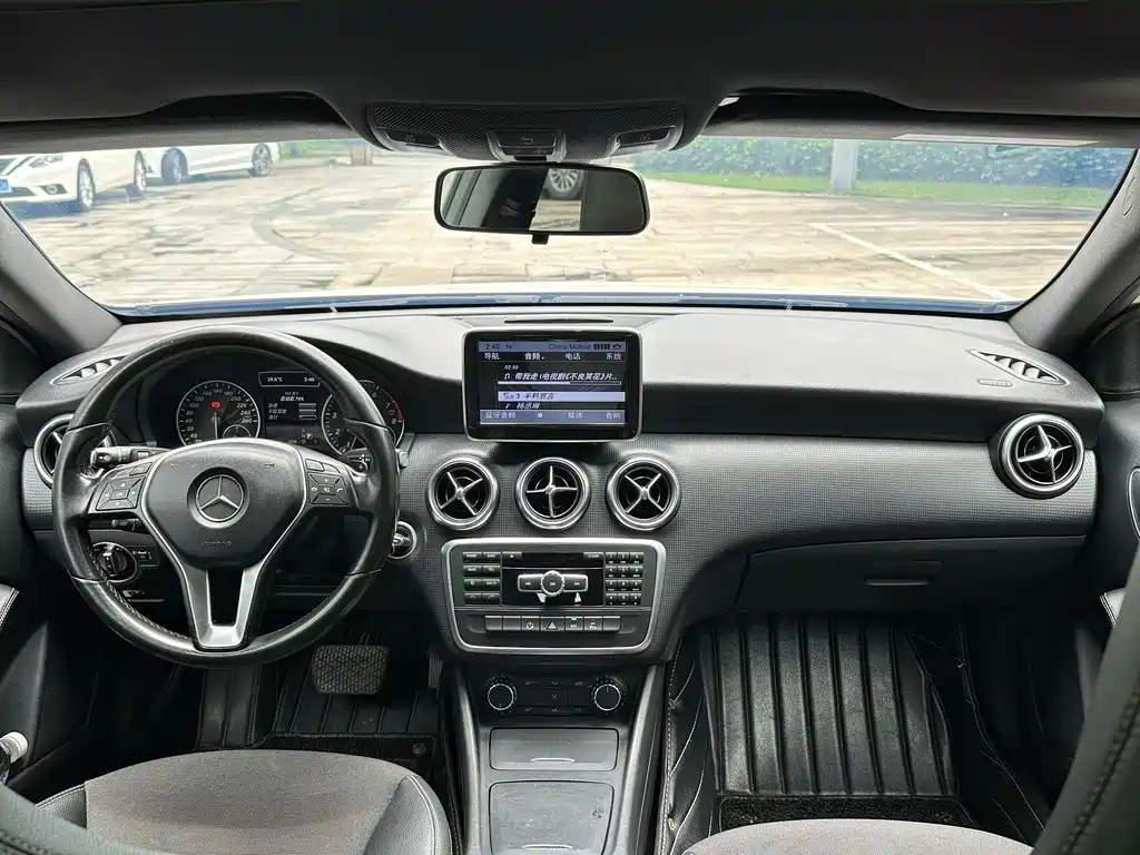 Mercedes-Benz A-Class 2014 — фото 8