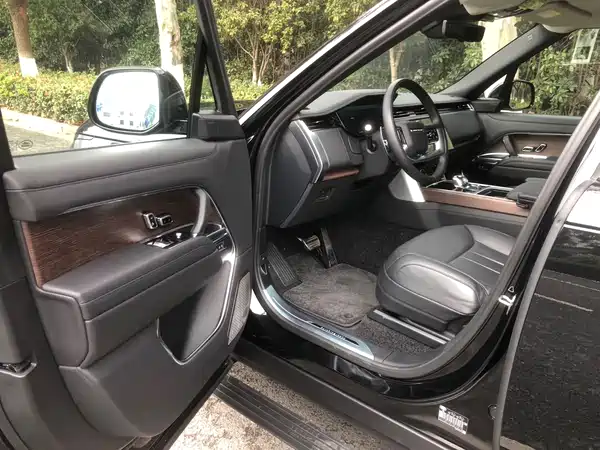 Land Rover Range Rover 2024