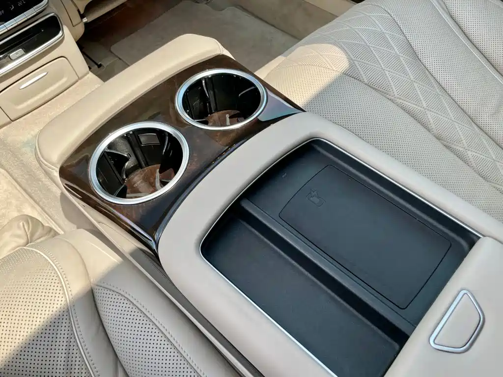 Mercedes-Benz Maybach S-Class 2020 — фото 15