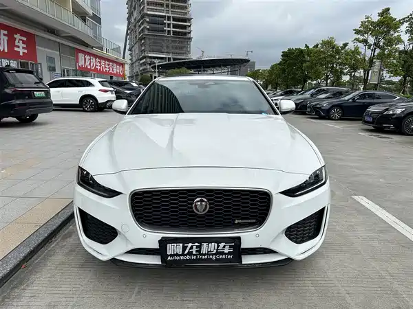 Jaguar XEL 2022