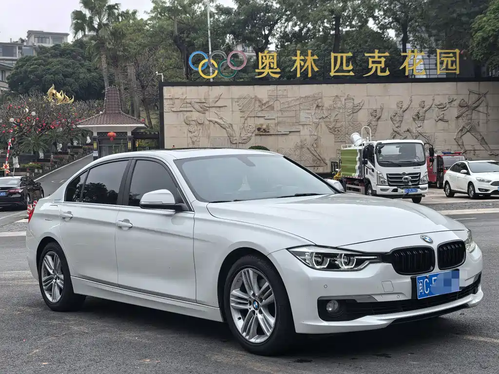 BMW 3 Series 2017
