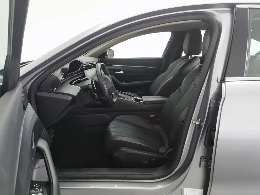 Peugeot 508 2020 — фото 10